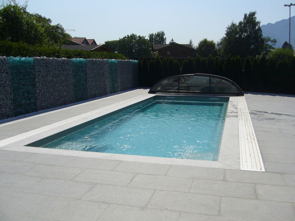 Poolbau